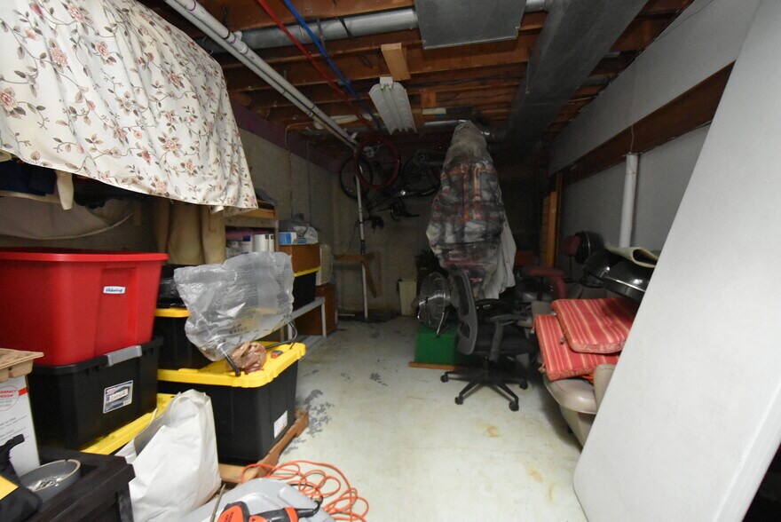 More Photos Of 11522 Davis St, Grand Blanc Office Residential For Sale