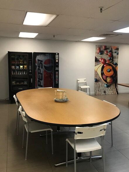 More Photos Of 3325 NW 70th Ave, Miami Coworking Space