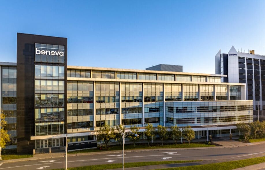 Primary Photo Of 2505 Boul Laurier, Québec Office For Lease