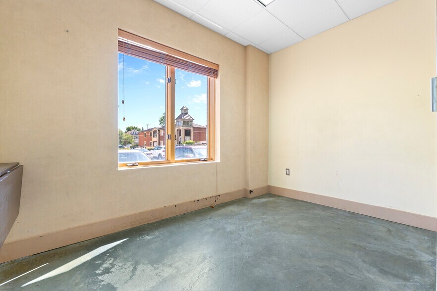 More Photos Of 613 Amboy Ave, Perth Amboy Medical For Lease