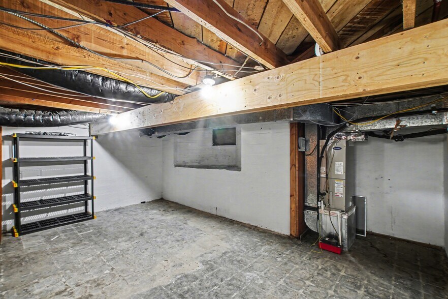 More Photos Of 2603 Lafayette Blvd, Fredericksburg General Retail For Lease