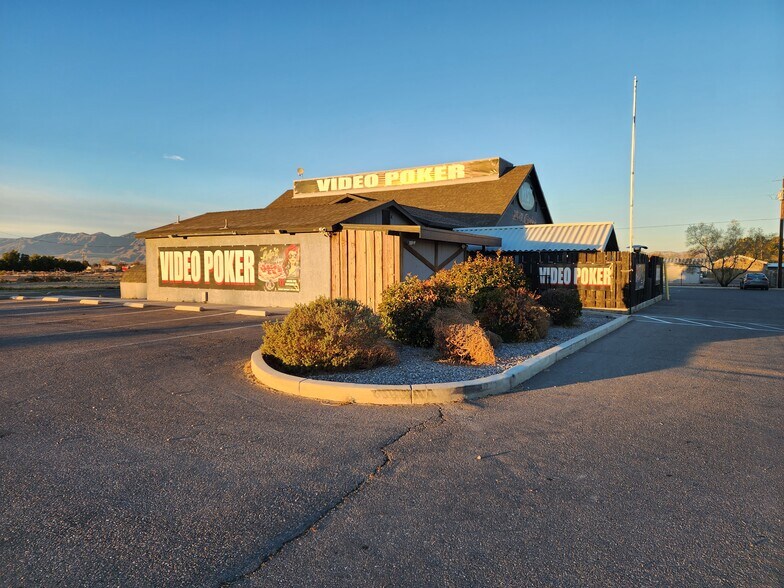 More Photos Of 2101 E Gamebird Rd, Pahrump Restaurant For Sale
