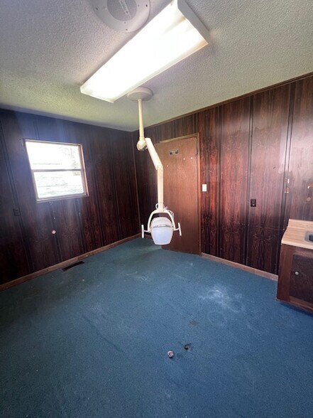 More Photos Of 2510 Pulaski Pike NW, Huntsville Medical For Sale