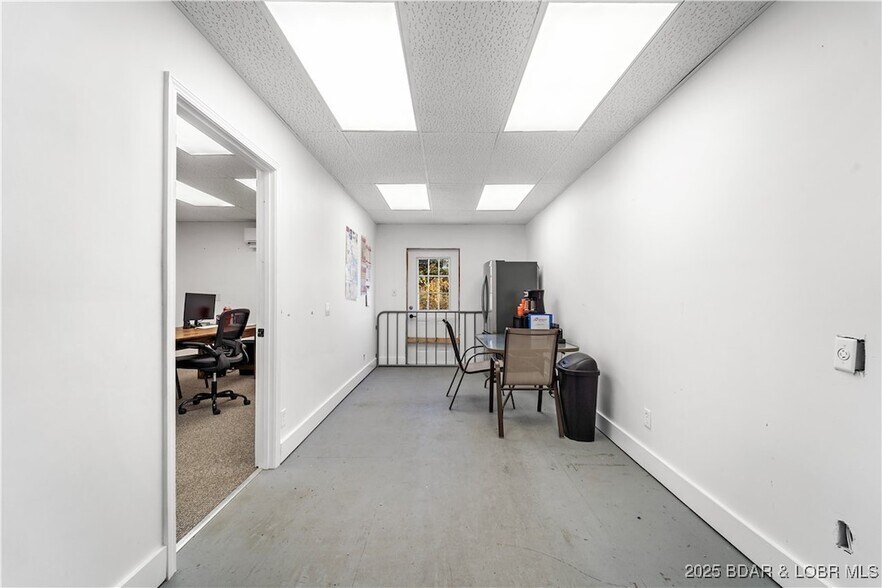 More Photos Of 706 N Main St, Gravois Mills General Retail For Sale