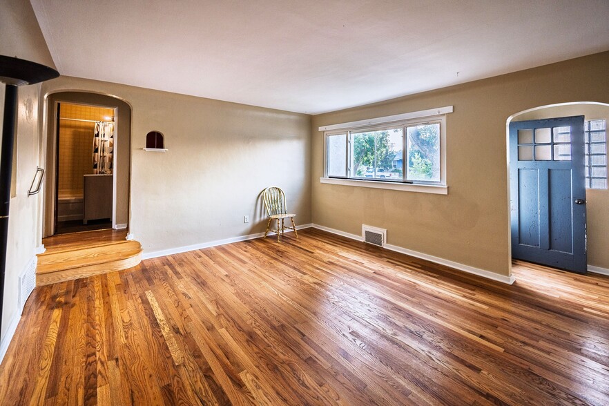 More Photos Of 404 10th St, Wheatland Apartments For Sale