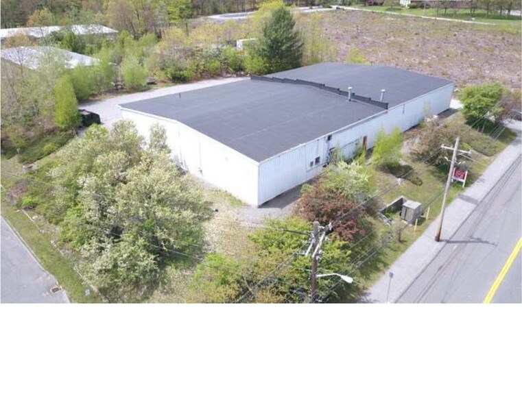 More Photos Of 70 Frank Mossberg Dr, Attleboro Warehouse For Lease