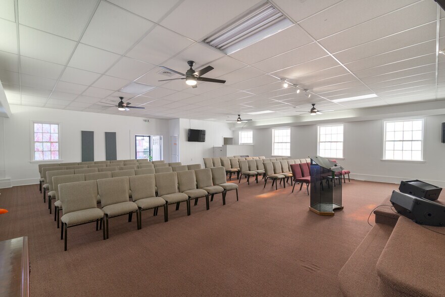 More Photos Of 402 Worth St, Mount Airy Religious Facility For Sale