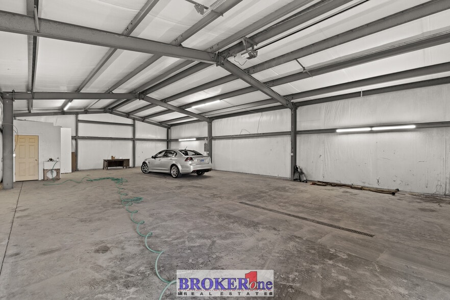 More Photos Of 220 Highway 96, Douglas Industrial For Lease