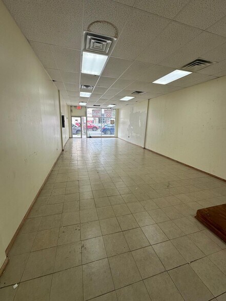 More Photos Of 807-811 Van Siclen Ave, Brooklyn Storefront For Lease