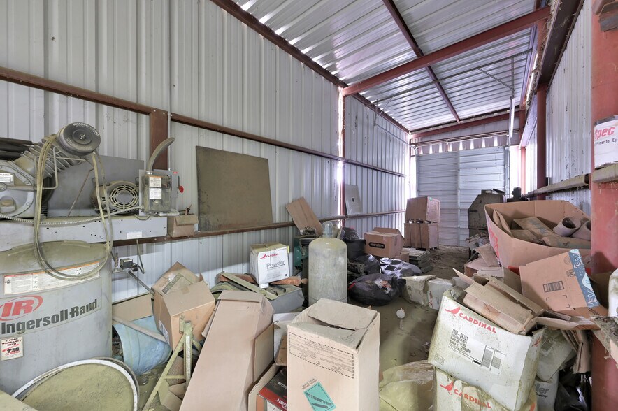 More Photos Of 480 Bowling rd, Pointblank Manufacturing For Sale