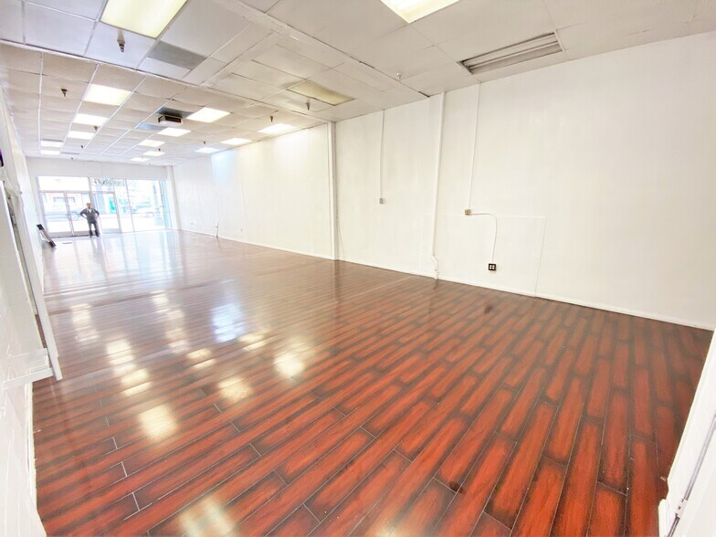 More Photos Of 248-260 S Broadway, Los Angeles General Retail For Sale