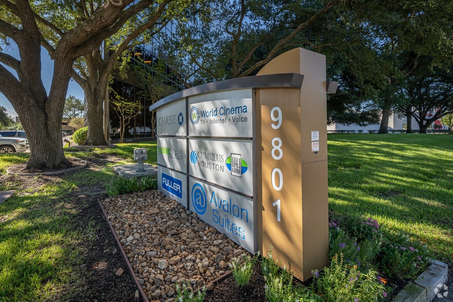 More Photos Of 9801 Westheimer Rd, Houston Office For Lease