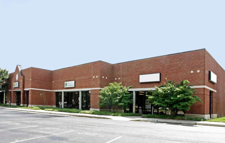 Primary Photo Of 9555 Kings Charter Dr, Ashland Showroom For Lease