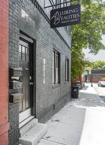 More Photos Of 2674 W Main St, Wappingers Falls Apartments For Lease