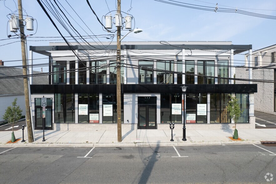 More Photos Of 1627-1633 Palisade Ave, Fort Lee Storefront Retail Office For Lease