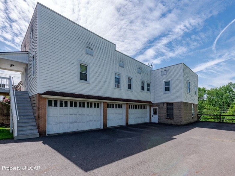 More Photos Of 310 E Main St, Nanticoke Apartments For Sale