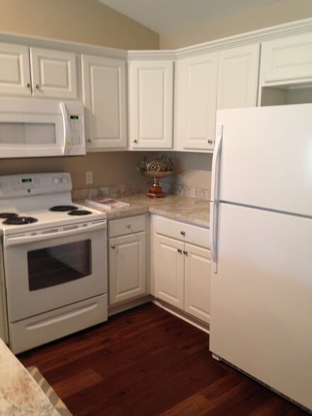 More Photos Of 315 E Grand River Ave, Howell Movie Theatre For Sale