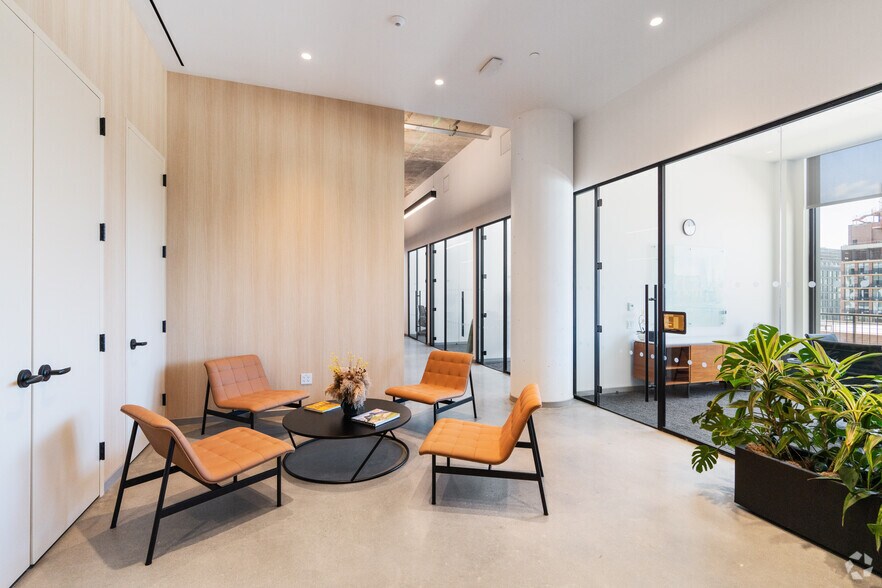 More Photos Of 25 Kent Ave, Brooklyn Office For Lease