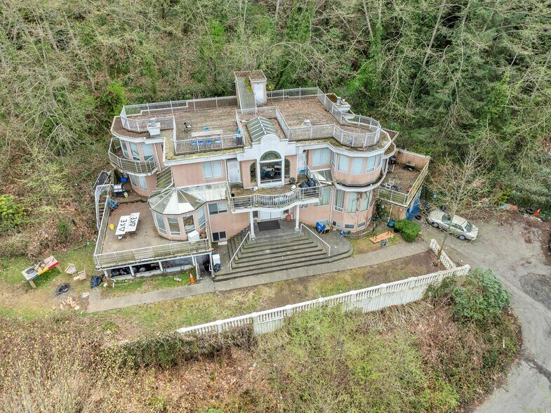 More Photos Of 7235 Bayview Dr, Burnaby Land For Sale