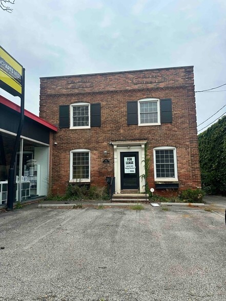 Primary Photo Of 3612 Lee Rd, Shaker Heights Office For Lease