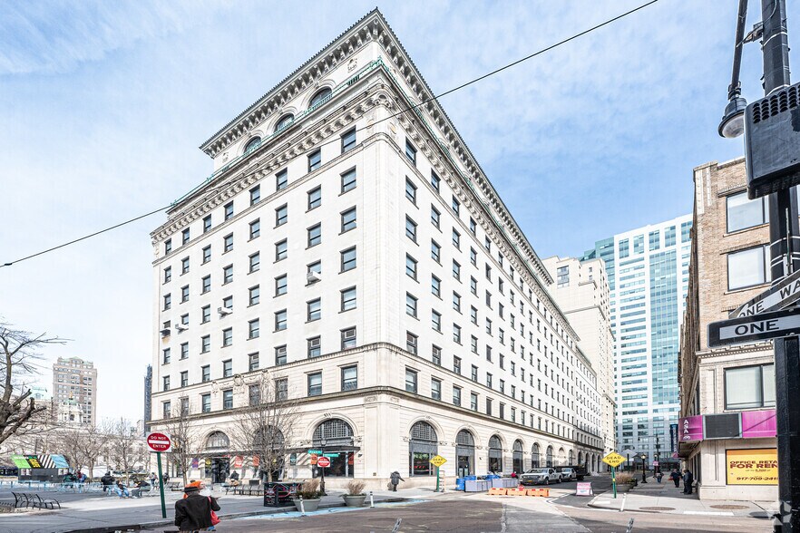 More Photos Of 345 Adams St, Brooklyn Office For Lease