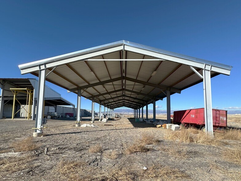 More Photos Of 18668 B50 Rd, Delta Distribution For Lease