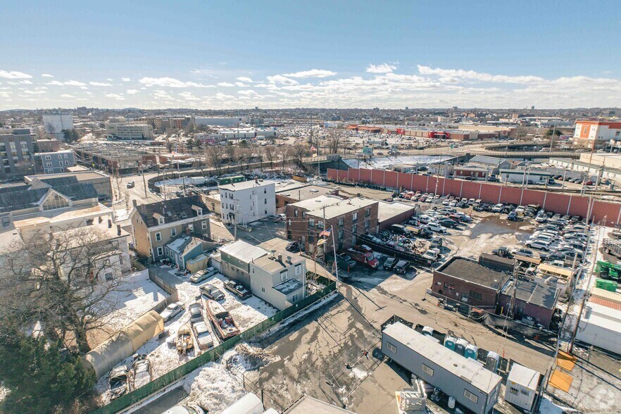 More Photos Of 1-3 Wadleigh Pl, South Boston Office For Lease