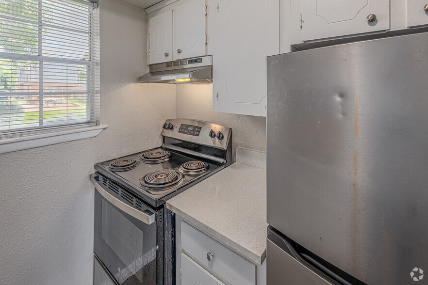 More Photos Of 150 Shady Arbors Cir, Houma Apartments For Sale
