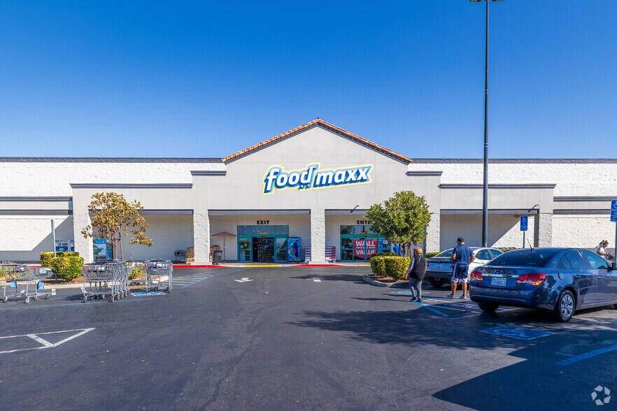 More Photos Of 1645 Countryside Dr, Turlock Unknown For Lease