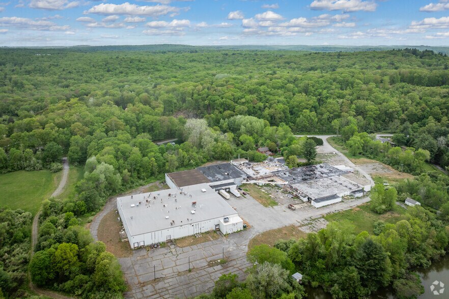 More Photos Of 153 Searles Rd, Pomfret Food Processing For Lease