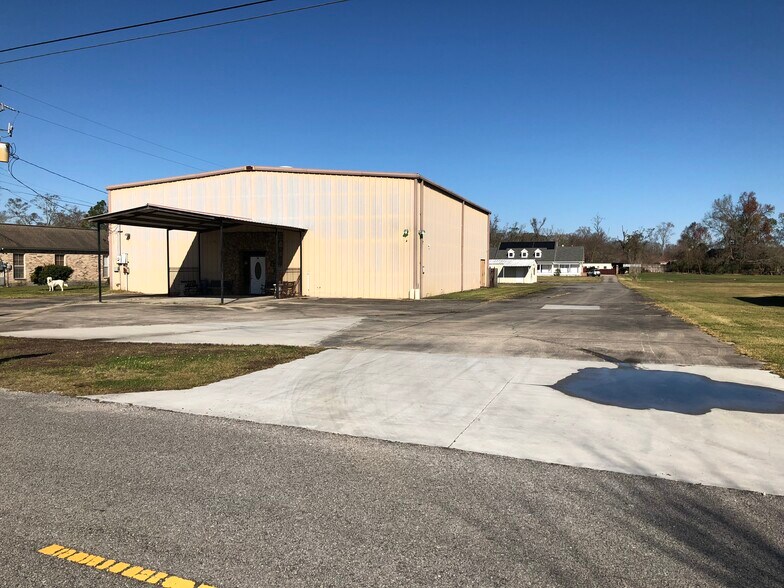 More Photos Of 37092 Miller Rd, Prairieville Industrial For Lease