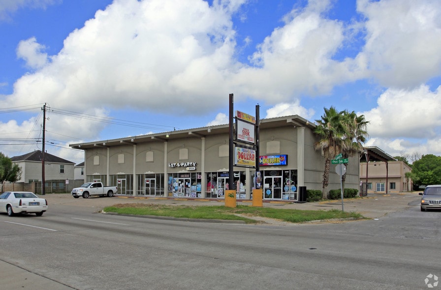 More Photos Of 13210 S Post Oak Rd, Houston General Retail For Sale