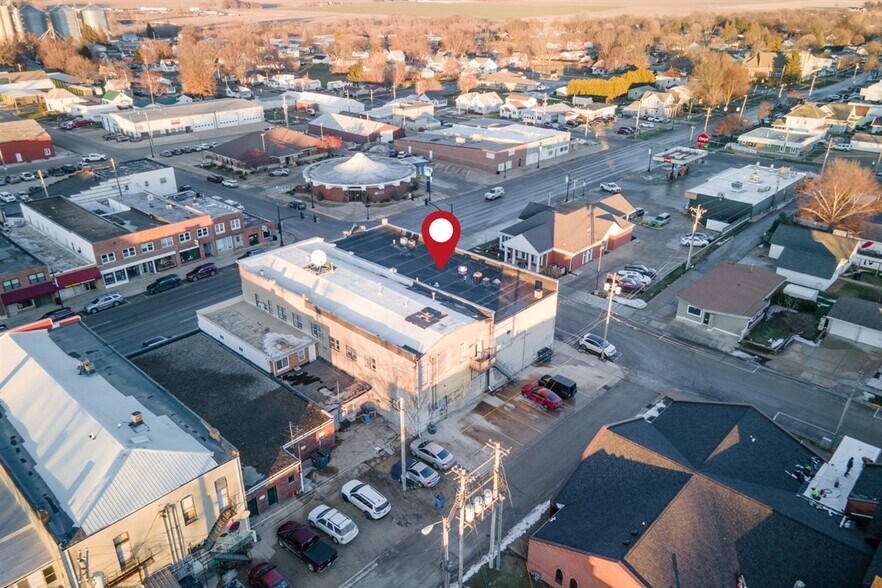 More Photos Of 602 G Ave, Grundy Center Fast Food For Sale