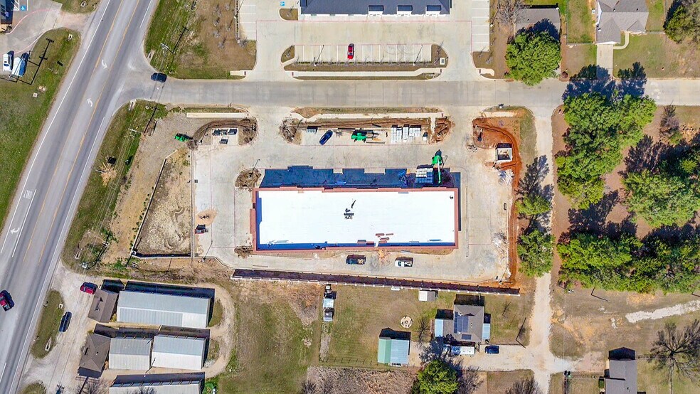 More Photos Of 500 Pine Ridge Lane, Aubrey General Retail For Lease