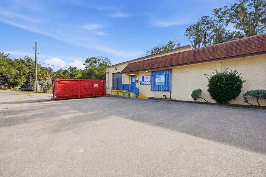 More Photos Of 2406-2410 Harper St, Jacksonville Warehouse For Lease