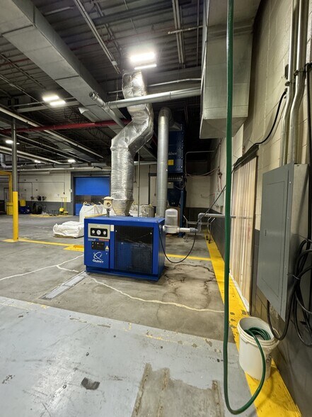 More Photos Of 167 Moore Rd, Weymouth Food Processing For Lease