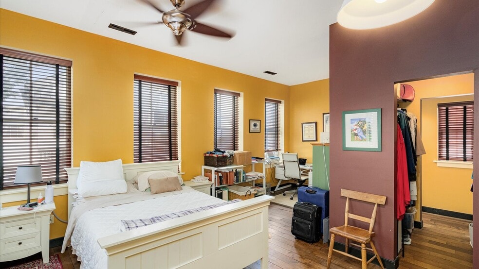 More Photos Of 637 Washington Blvd, Baltimore Hospitality For Sale