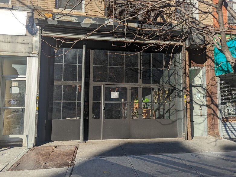 More Photos Of 581 Myrtle Ave, Brooklyn Restaurant For Lease