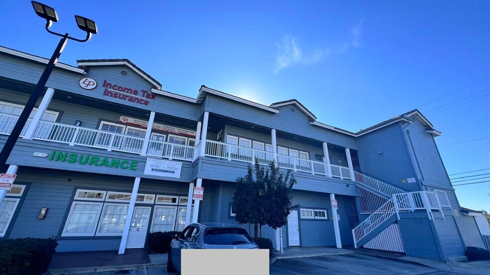 Primary Photo Of 1801 S Myrtle Ave, Monrovia Office Residential For Lease