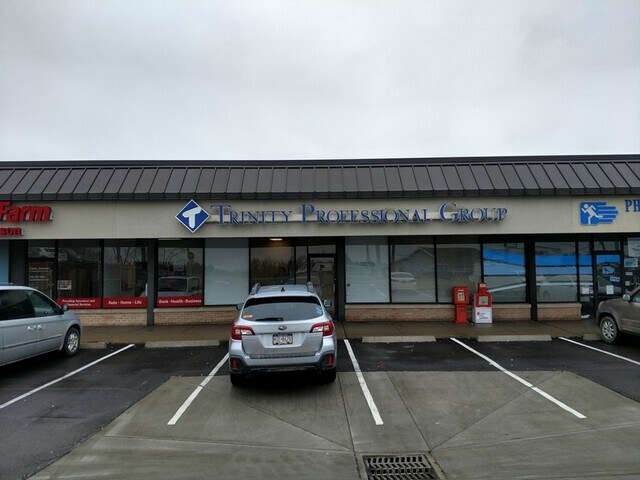 More Photos Of 858-864 Main St, Wintersville General Retail For Sale