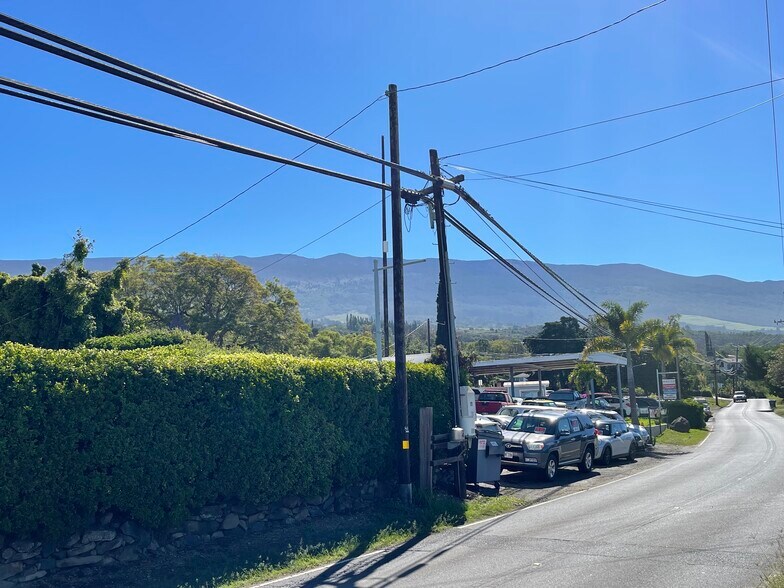 More Photos Of 3135 Lower Kula Rd, Kula Storefront Retail Office For Sale