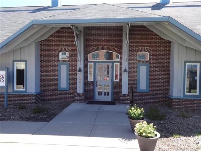 More Photos Of 10417 Excelsior Blvd, Hopkins Medical For Lease
