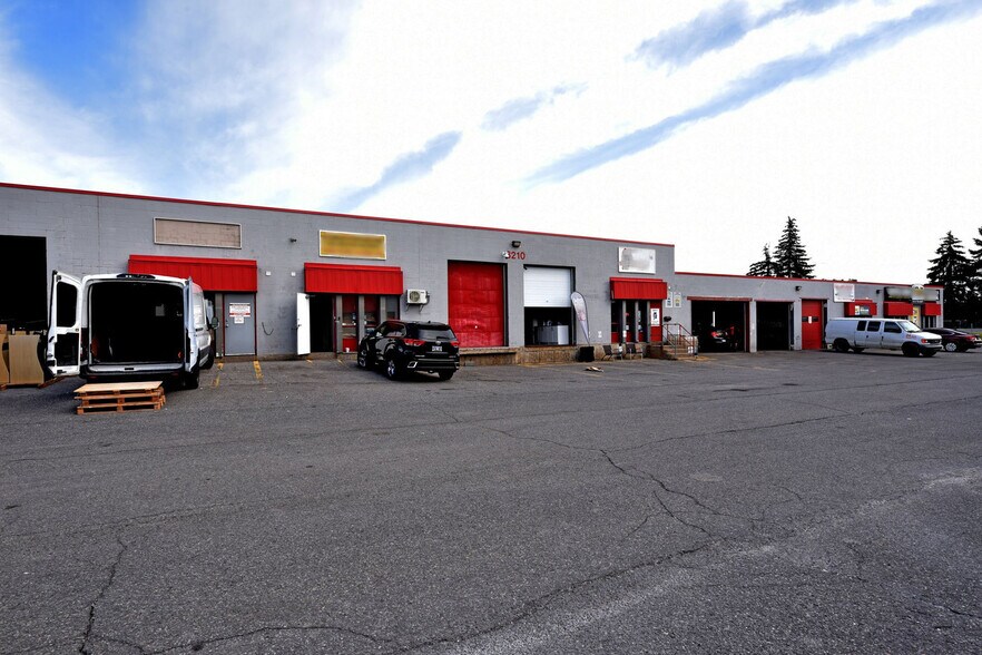 More Photos Of 2413 Stevenage Dr, Ottawa Unknown For Lease