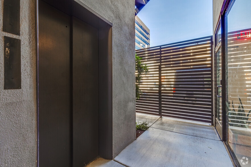 More Photos Of 319 S 3rd St, Las Vegas Loft Creative Space For Sale