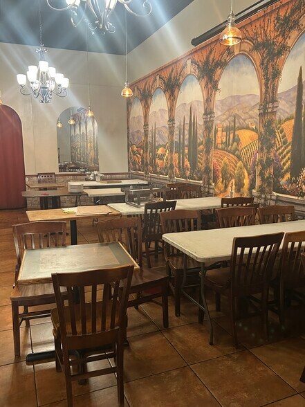 More Photos Of 1500-1550 Indianapolis Blvd, Schererville Unknown For Lease