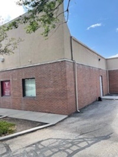 More Photos Of 10456-10464 S Redwood Rd, South Jordan Medical For Lease