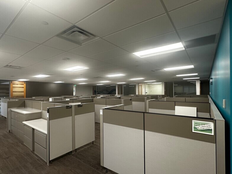 More Photos Of 10321 W Reno Ave, Oklahoma City Manufacturing For Lease