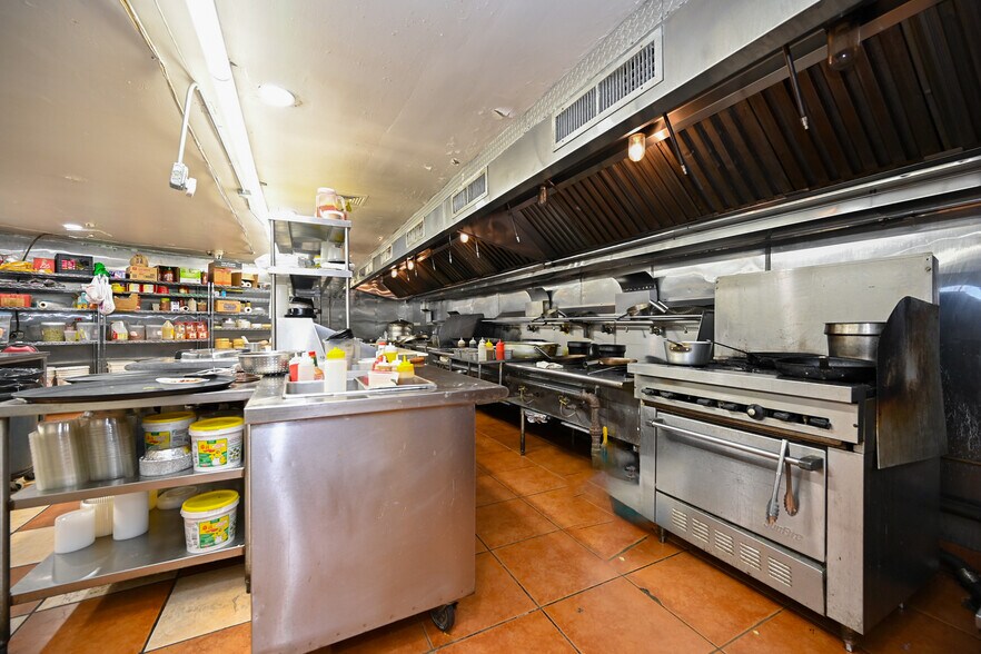 More Photos Of 83-17 Broadway, Elmhurst Multifamily For Sale