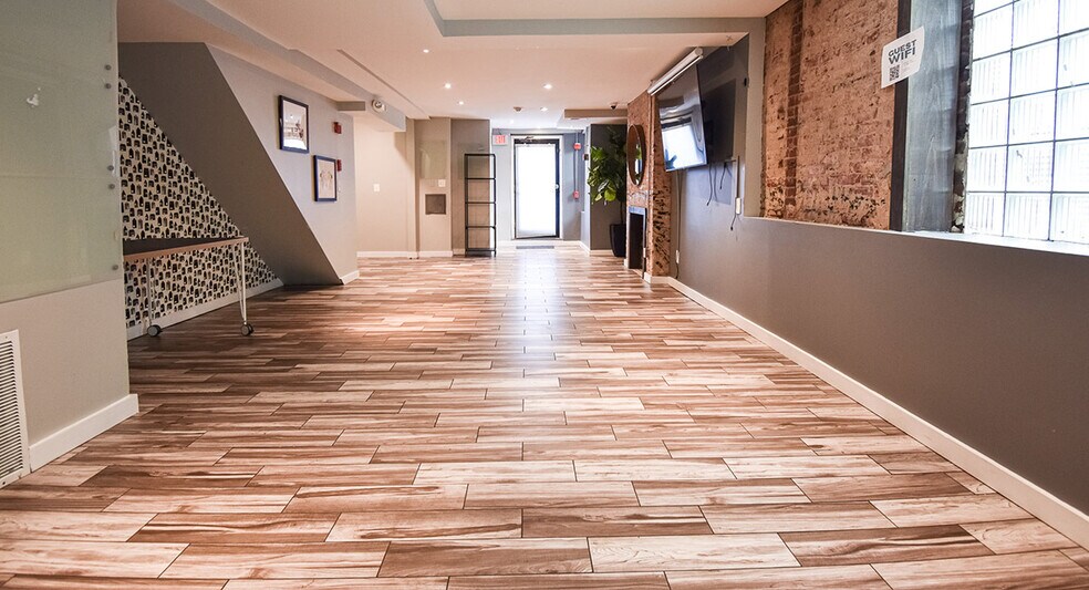 More Photos Of 1508 U St NW, Washington Office For Sale