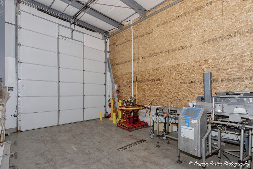 More Photos Of 947 Carney Ct, Antioch Industrial For Sale